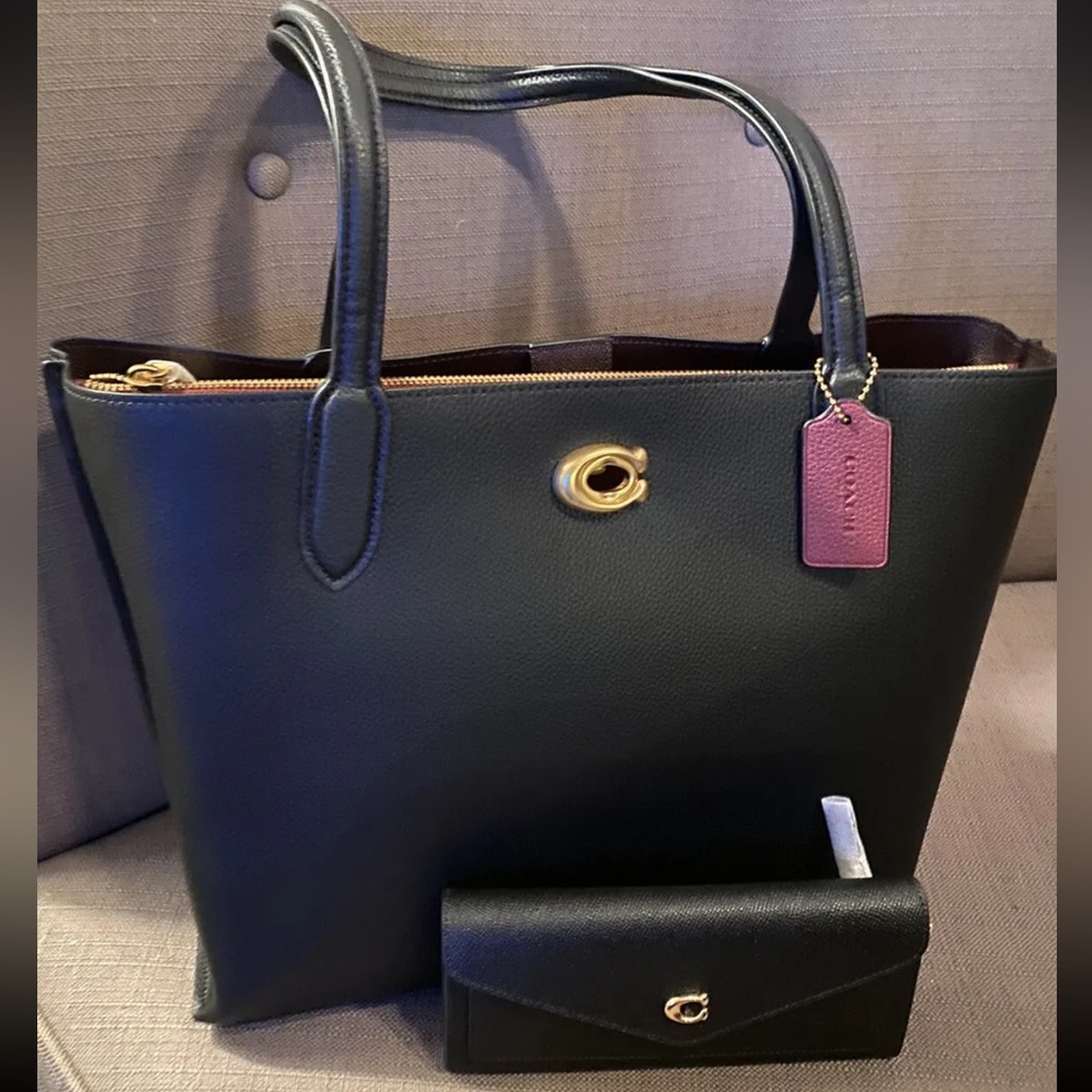 ♥️🎁🌹Coach Willow Polished Pebble Leather Tote And WYN Soft Wallet Set NWT